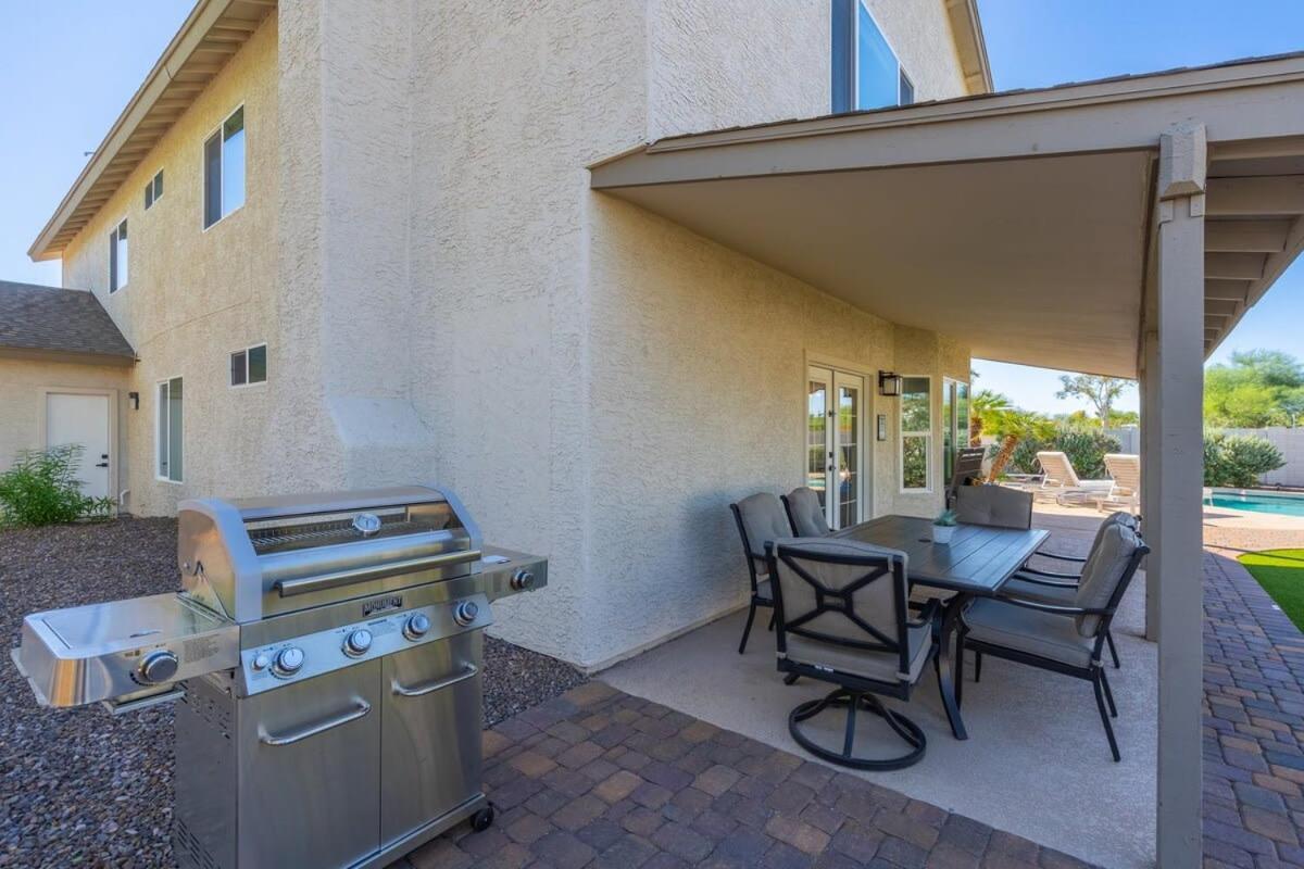 5 Bdrm Heated Pool Game Tables Central Location Villa Chandler Exterior photo